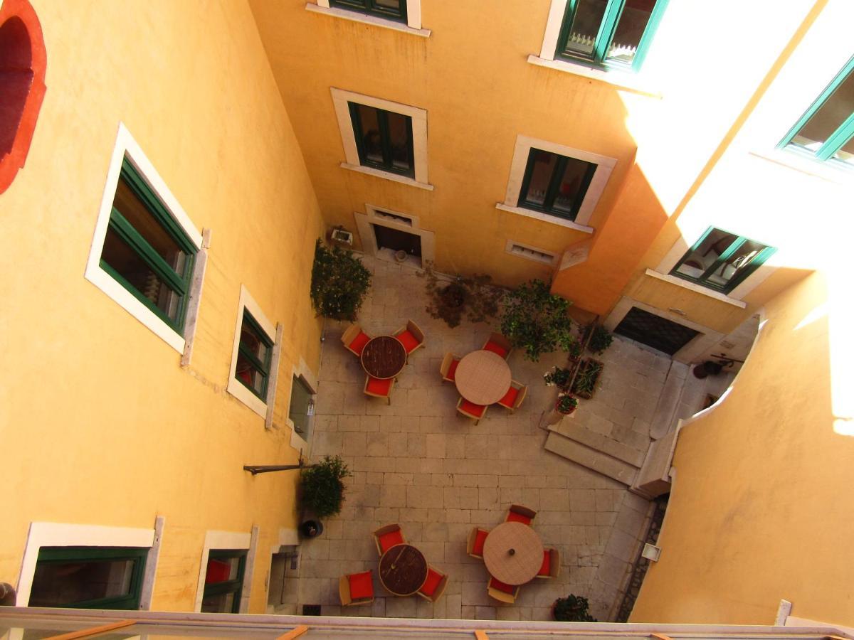 Hotel Antichi Feudi Dimora D'Epoca Teggiano Exterior foto